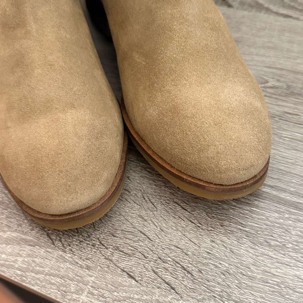 Musse & Cloud Buckle Detail Tan Ankle Boots - Picture 2 of 4
